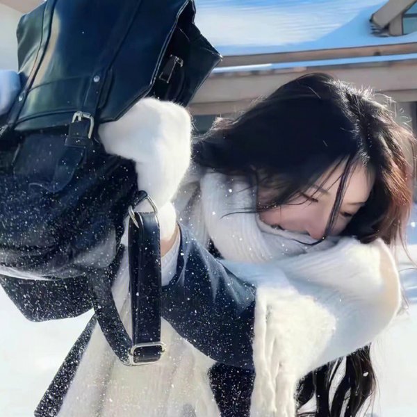 你好,我叫多蕾丝